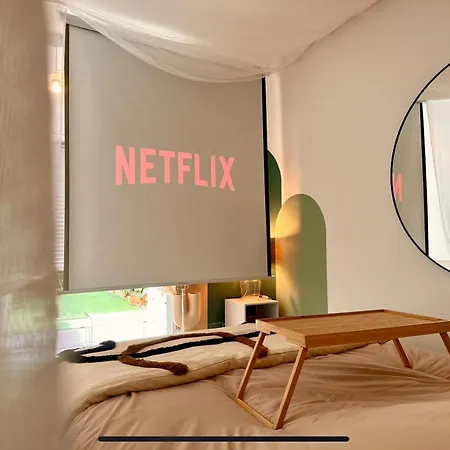 Apartment Super Mini Loft Avec Cinema Et Jardin - Cap D'agde *