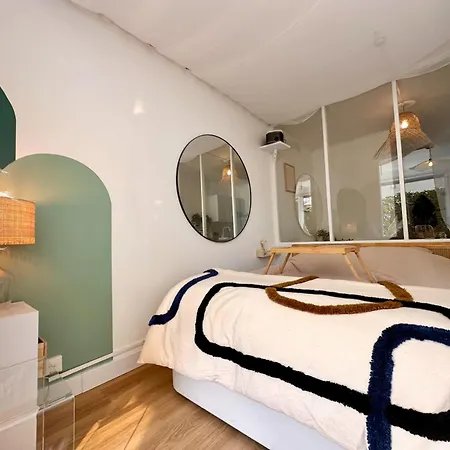 Super Mini Loft Avec Cinema Et Jardin - Cap D'agde *
