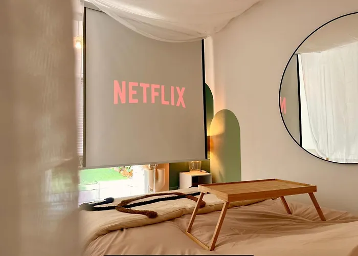 Daire Super Mini Loft Avec Cinema Et Jardin - Cap D'agde *