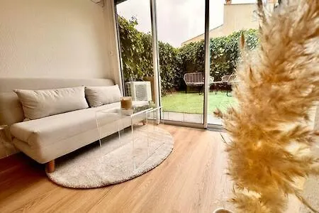 Super Mini Loft Avec Cinema Et Jardin - Cap D'agde Daire Agde